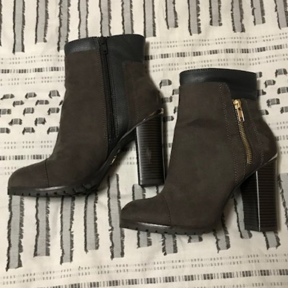 Juicy Couture Booties - Picture 2 of 3